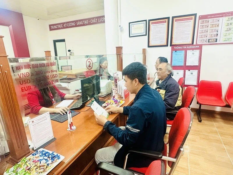 एग्रीबैंक थान होआ ने हाउ हिएन लेनदेन कार्यालय खोला