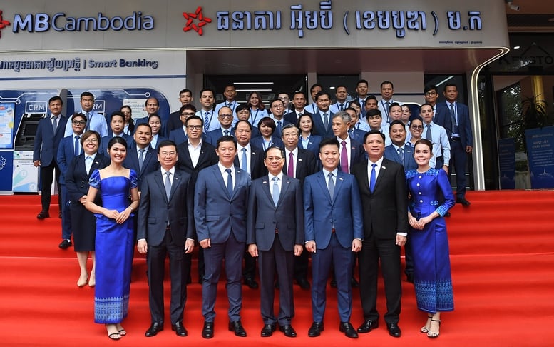 Phó Thủ tướng Bùi Thanh Sơn thăm các doanh nghiệp đầu tư tại Campuchia- Ảnh 2.