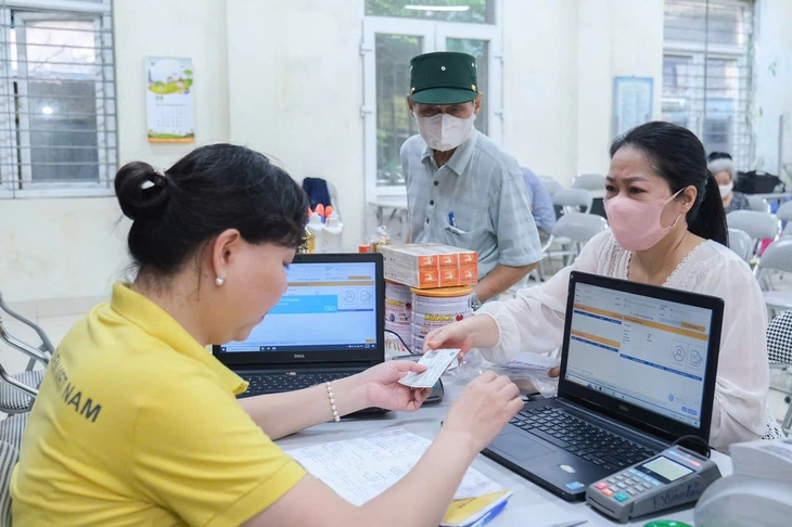 Hướng dẫn trả gộp 3 tháng lương hưu tại 4 tỉnh bị ảnh hưởng lũ lụt - Ảnh 1.