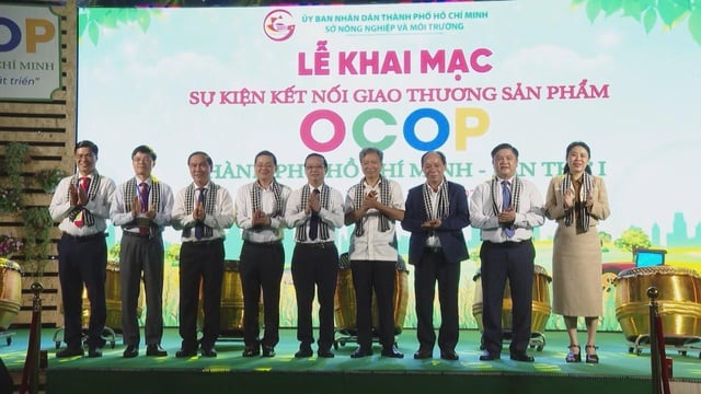 TP. Hồ Chí Minh khai mạc sự kiện kết nối giao thương sản phẩm OCOP lần thứ I - Ảnh 4.