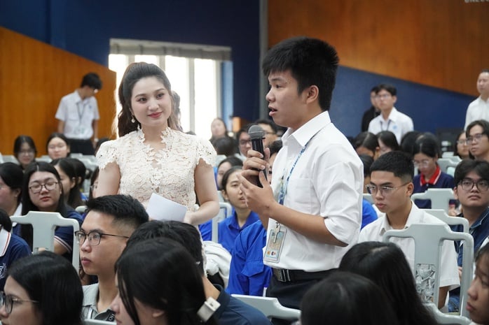 Ý thức giao thông phải được xem là chuẩn mực đạo đức - Ảnh 1.