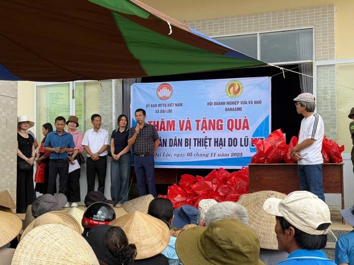 350 VĐV Pickleball cùng hướng về đồng bào vùng rốn lũ - Ảnh 3.