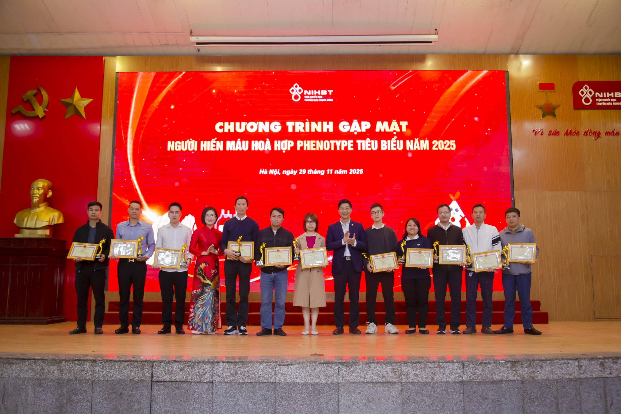 Những 'chiến binh' thầm lặng không ngại đường xa, đêm ngày, hiến giọt máu hoà hợp cứu người- Ảnh 7.