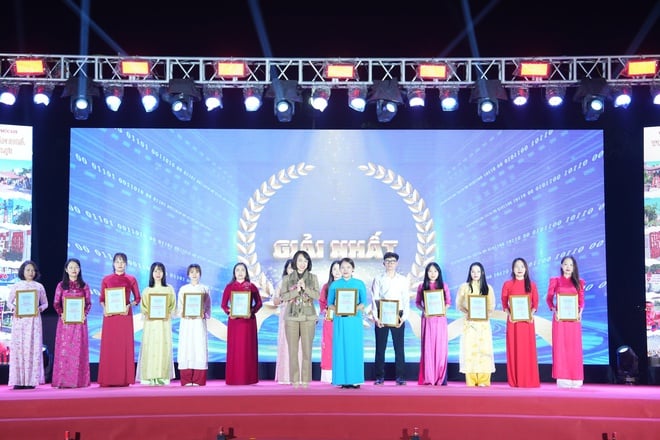 Nhiều hoạt động ý nghĩa tại Tuần Di sản văn hóa phường Phúc Lợi năm 2025- Ảnh 5.