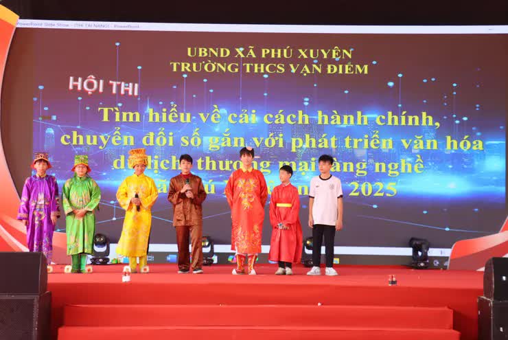 Phú Xuyên lan tỏa tinh thần cải cách hành chính, chuyển đổi số từ sân chơi học đường- Ảnh 4.