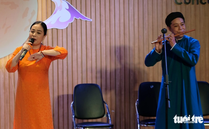 Kim Cương - Ảnh 4.