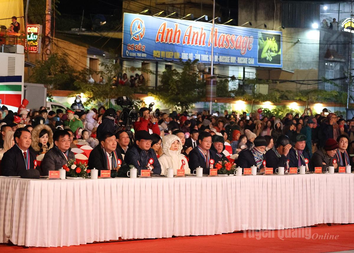 समारोह में प्रांतीय नेताओं ने भाग लिया