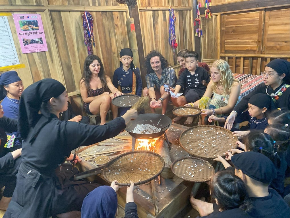 Wietnamska wioska dzieli się pieniędzmi, je w tej samej kuchni, bogaci się na turystyce - 3