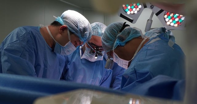 Đào tạo sau đại học ngành y: Cần tiếp cận theo thông lệ quốc tế - Ảnh 2.