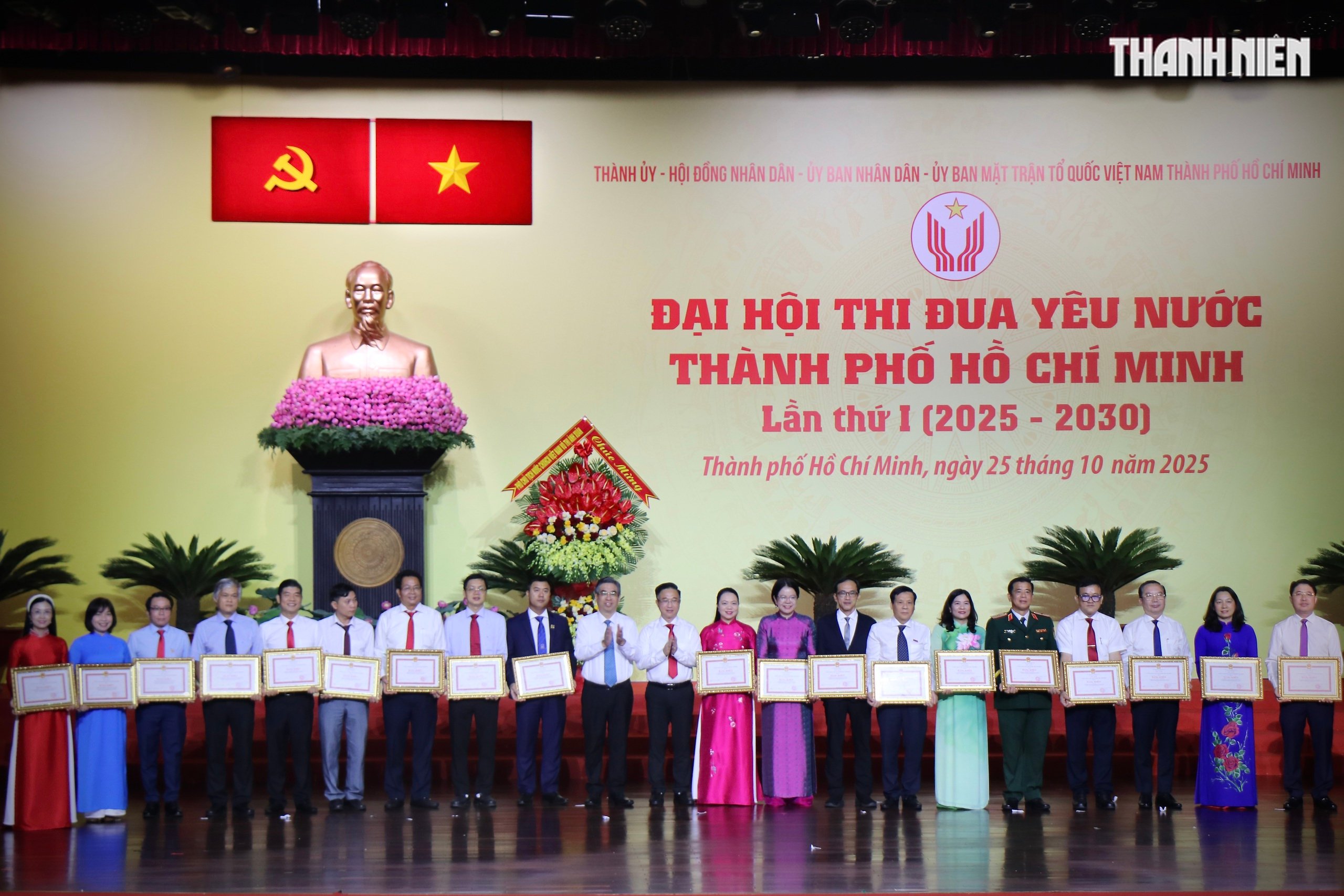 TP.HCM thi đua yêu nước khẳng định vị thế đô thị sáng tạo, nghĩa tình- Ảnh 6.