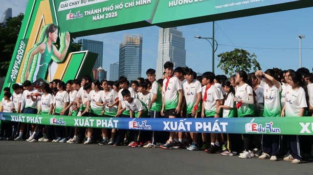 Hơn 60.000 học sinh TPHCM đồng diễn võ nhạc Vovinam cùng xác lập kỷ lục thế giới- Ảnh 11.