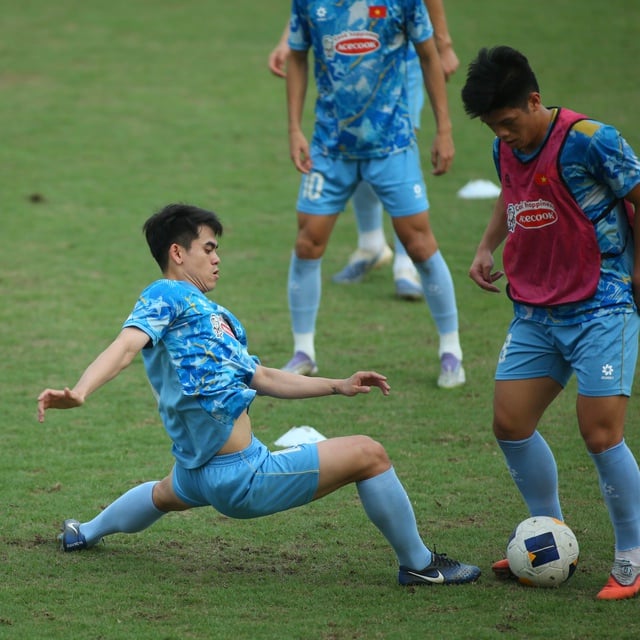 U.23 Việt Nam đầy ‘bí ẩn’ trong ngày tập cuối cùng tại sân Bà Rịa- Ảnh 2.