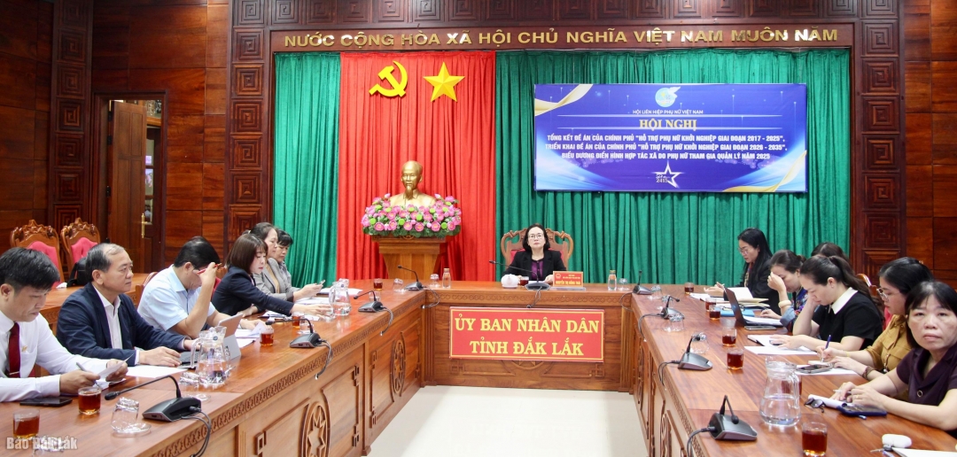 ผู้แทนเข้าร่วมการประชุม ณ จุดสะพานดักลัก