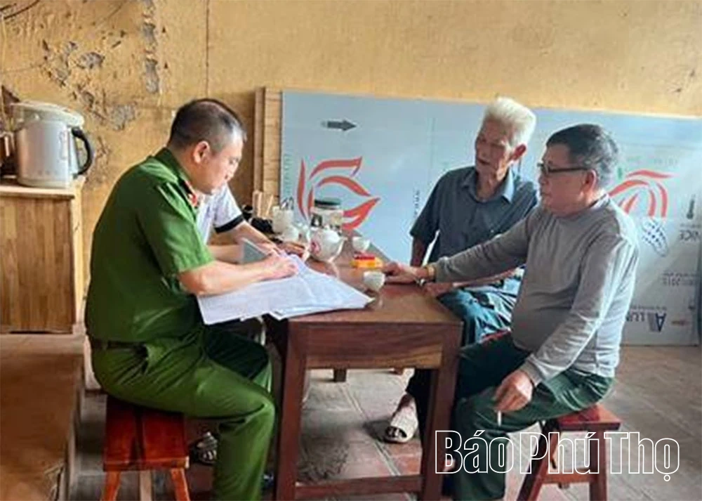 Uniți-vă mâinile pentru a curăța datele permiselor de conducere