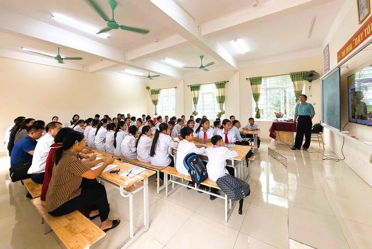 Тхань Хоа виявляє «вузькі місця» та вдосконалює установи для освітніх проривів.