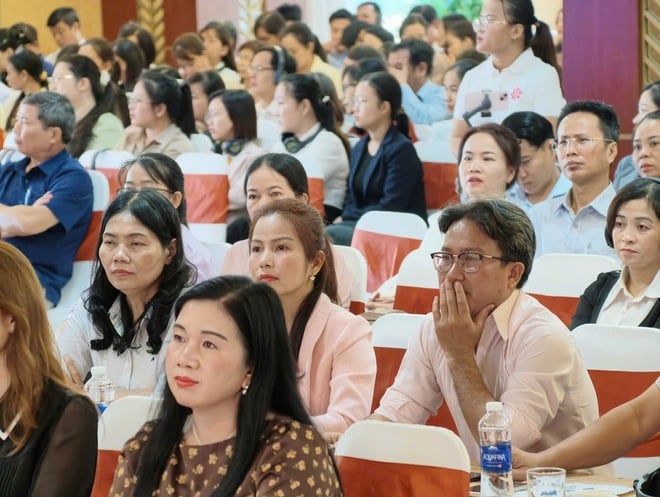 Chuyên gia y tế Việt Nam và Vương quốc Anh chia sẻ kinh nghiệm về phát triển chăm sóc sức khoẻ ban đầu cho Đồng Nai- Ảnh 2.