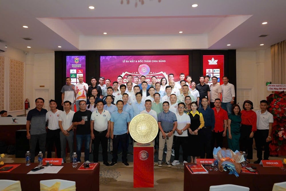 ເຜີຍ​ແຜ່​ຄວາມ​ຮັກ​ແພງ​ບ້ານ​ເກີດ​ເມືອງ​ນອນ​ໃນ​ການ​ແຂ່ງ​ຂັນ​ບານ​ເຕະ​ພາກ​ໃຕ້​ປີ 2025 - ຮູບ​ທີ 5