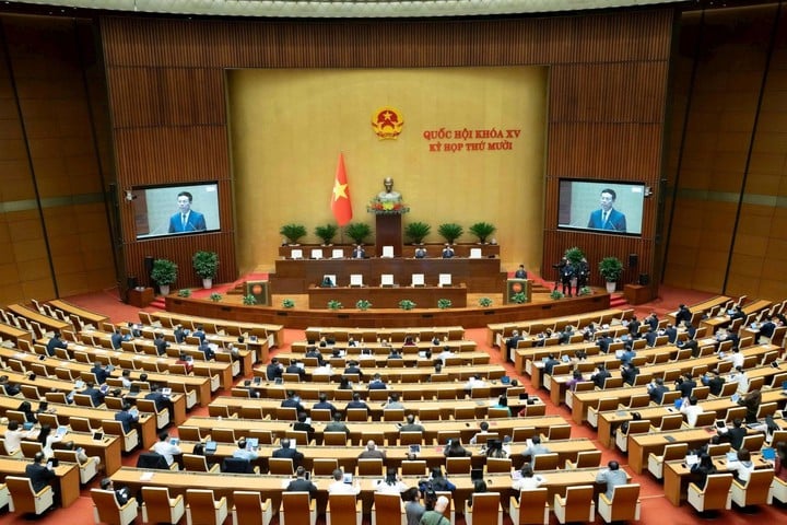 The National Assembly is expected to pass five major laws, completing the institutional framework for the fields of science, technology, innovation and digital transformation - Photo 1. Quốc hội dự kiến thông qua 5 luật lớn, hoàn thiện khung thể chế cho lĩnh vực KH,CN, ĐMST&CĐS- Ảnh 1.