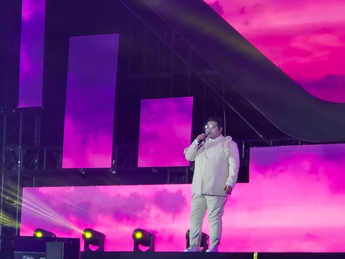 Đàm Vĩnh Hưng, Văn Mai Hương, Quang Dũng… hát vì miền Trung! - Ảnh 15.