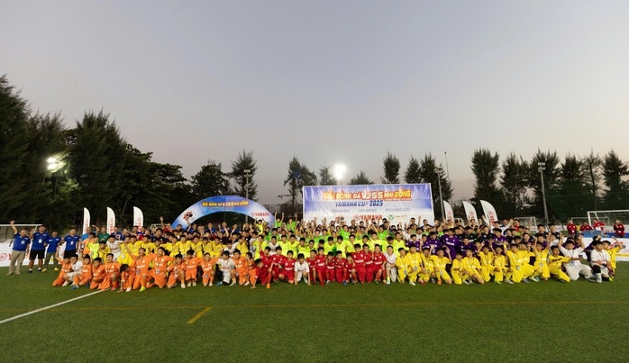 Đội bóng TH Nguyễn Văn Luông 