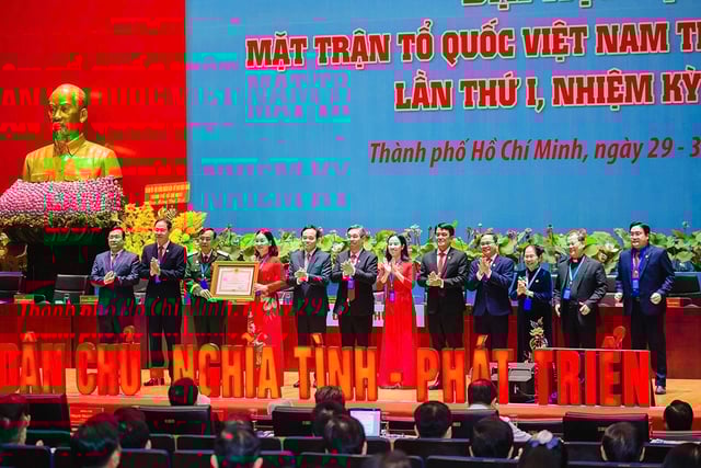 Đại hội MTTQ VN tp . Hcm: Cầu nối vững chắc quy tụ sức mạnh nhân dân - Ảnh 1.