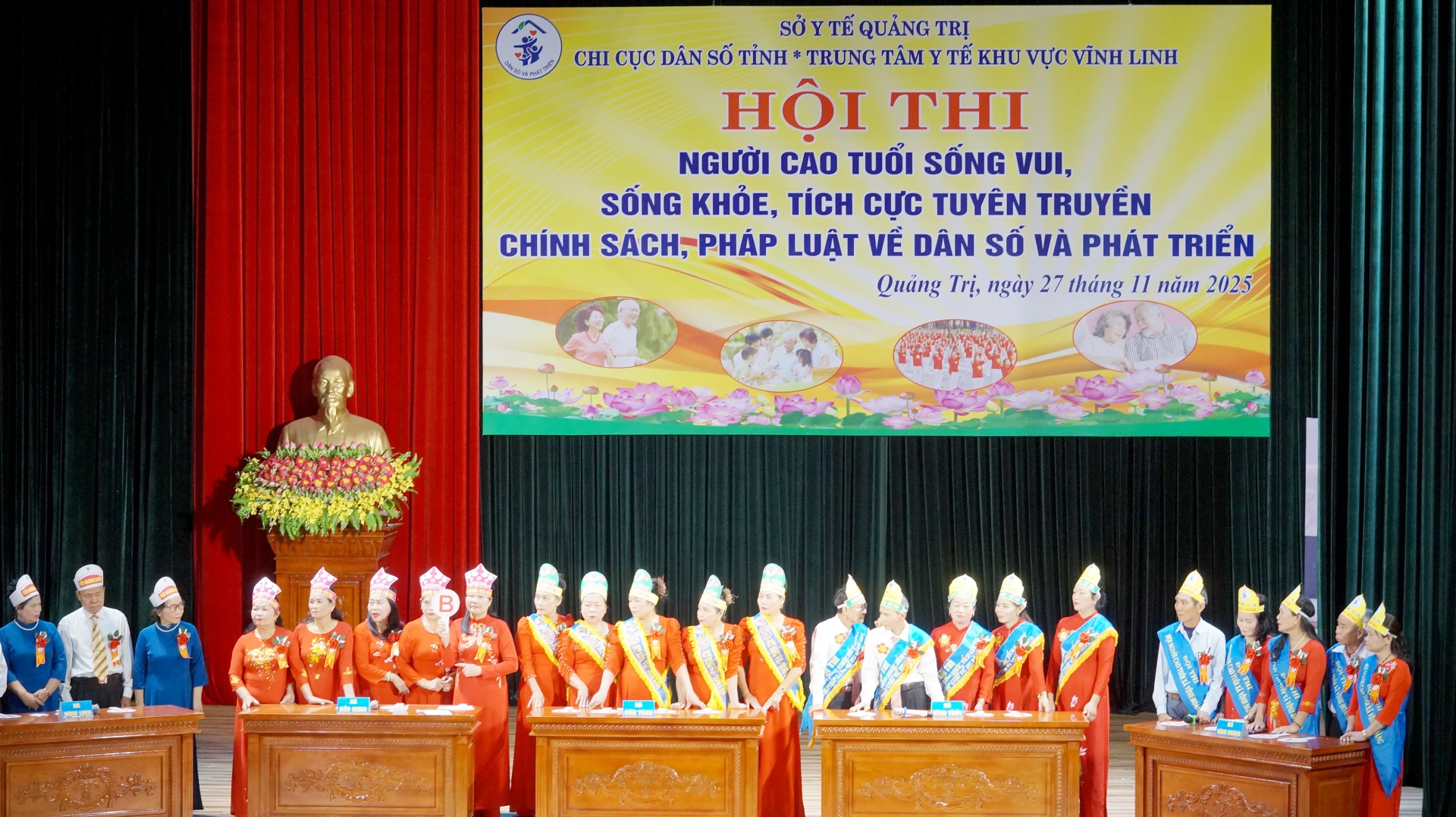 Tävlingen genomfördes med entusiasm och utmärkta svar om kunskap om befolkning och utveckling - Foto: V.H.