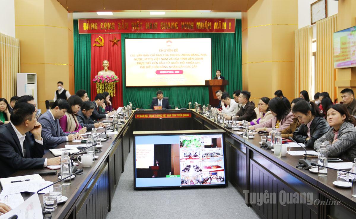 Prezentare generală a sesiunii de diseminare a documentelor care îndrumă și instruiesc activitatea electorală.