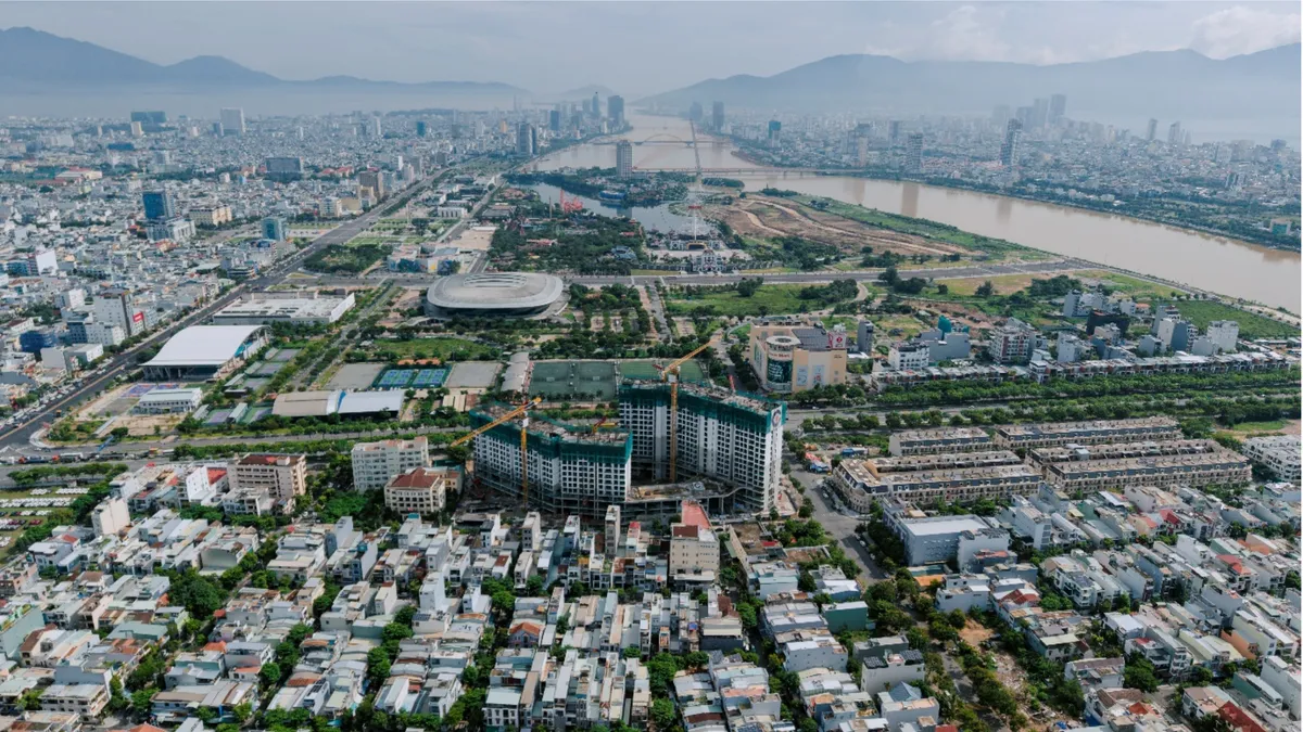 Hiện tượng “bán chênh” ở phân khúc bất động sản hạng sang - Ảnh 2.