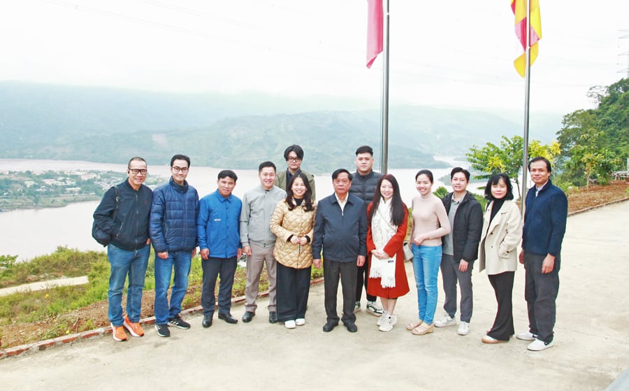 Cục Du lịch Quốc gia Việt Nam khảo sát xây dựng sản phẩm du lịch cộng đồng tại Điện Biên - Ảnh 1.