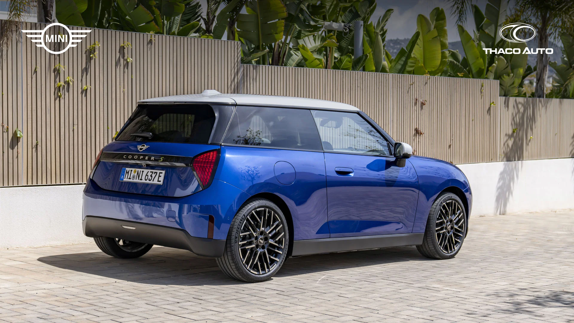 Acento gráfico de Union Jack en el MINI de 3 puertas.webp