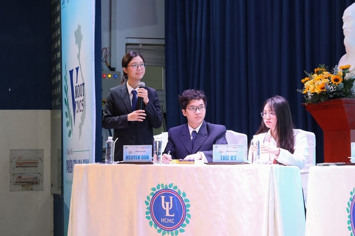 Trường ĐH Luật Hà Nội trở thành quán quân VMoot cấp quốc gia năm 2025 - Ảnh 1.