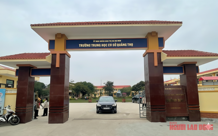 Giáo viên bức xúc vì bị yêu cầu nộp 100.000 đồng 