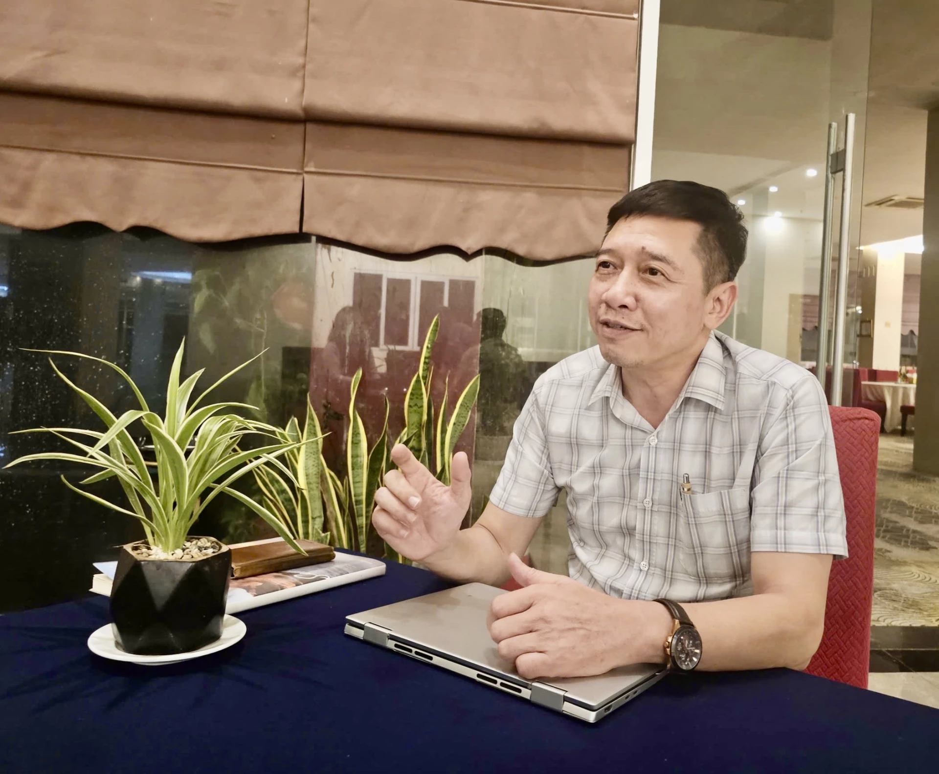 Dl. Tran Chi Dung speră să afirme rolul logisticii în Quang Tri în primii ani ai mandatului 2025-2030 - Foto: T.P.