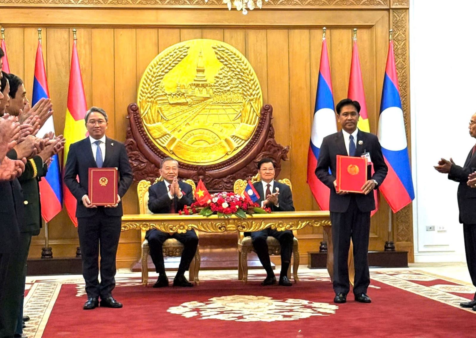 ছবির ক্যাপশন