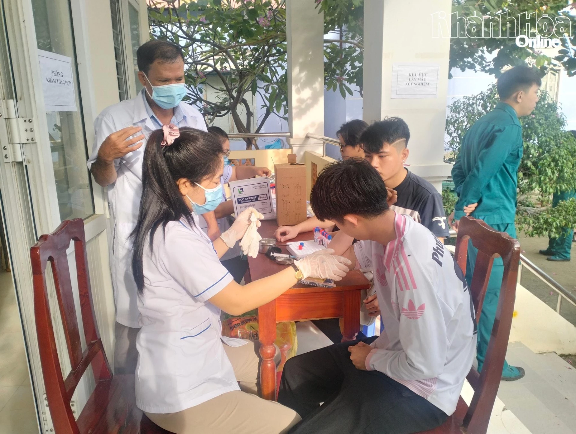 ຊາວ​ໜຸ່ມ​ຕາ​ແສງ ນິງ​ຫາຍ ​ໄດ້​ຮັບ​ການກວດ​ສອບ​ການ​ເປັນ​ທະຫານ​ໃນ​ປີ 2026.