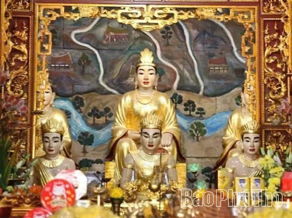 ແມ່​ພະ​ແມ່ - ແມ່​ທໍາ​ອິດ​ຂອງ​ປະ​ຊາ​ຊົນ​ຫວຽດ​ນາມ​.