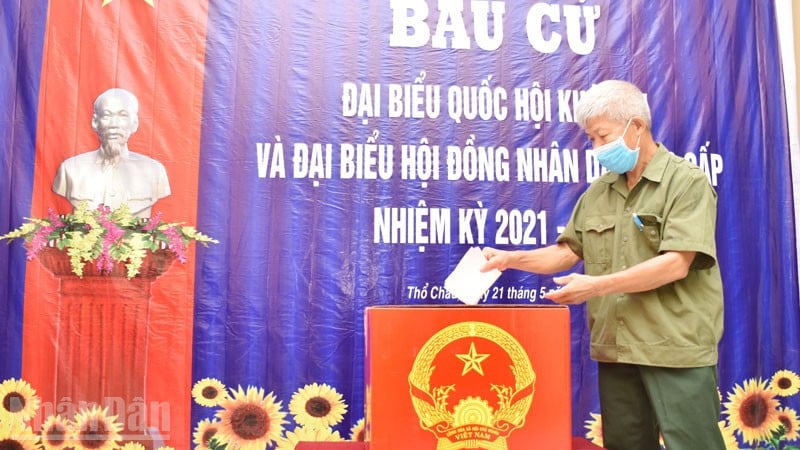 Alegătorii din comuna insulară Tho Chau (acum zonă specială Tho Chau) au ales deputați în cea de-a 15-a Adunare Națională și deputați în Consiliul Popular la toate nivelurile pentru mandatul 2021-2026 pe 21 mai 2021.