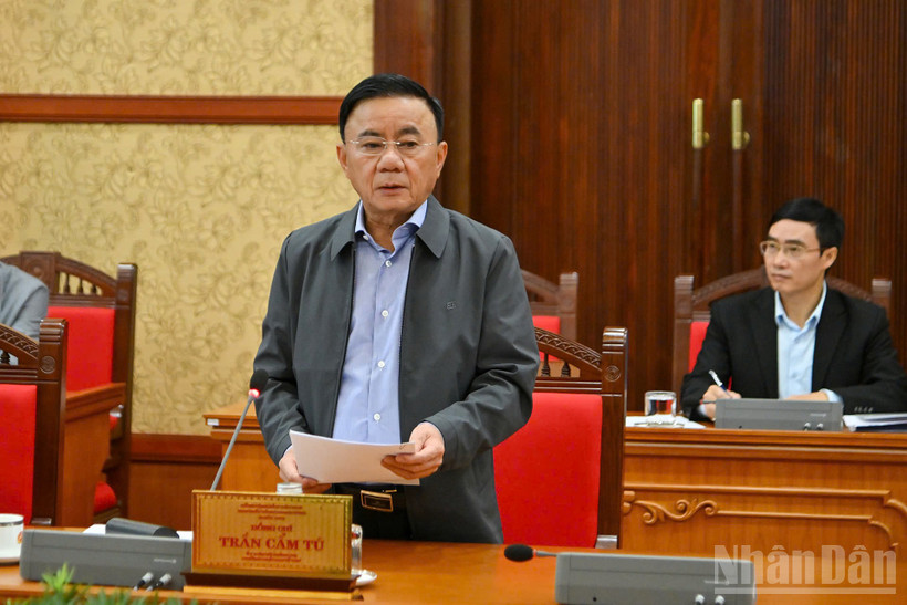 Tovarășul Tran Cam Tu, membru al Biroului Politic, membru permanent al Secretariatului. (Foto: THUY NGUYEN)