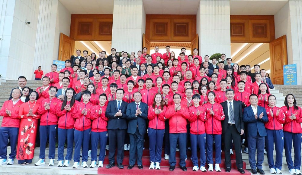 تعزيز الروح النبيلة والفخر الوطني - الصورة 2