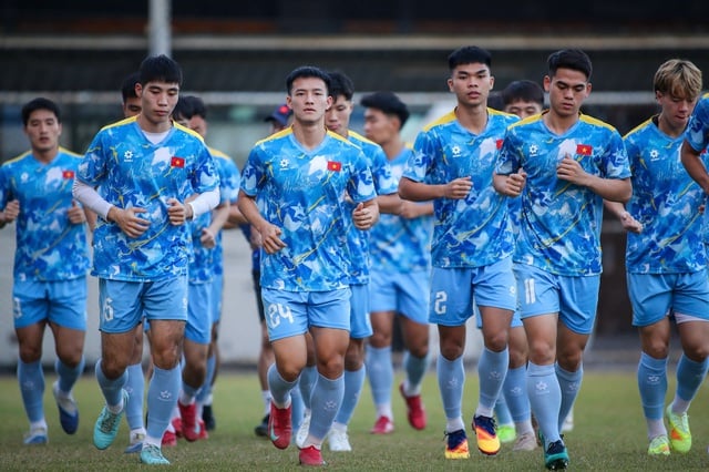 U.23 Việt Nam tập buổi đầu tiên tại Thái Lan, điều ít biết về sân bãi... - Ảnh 7.