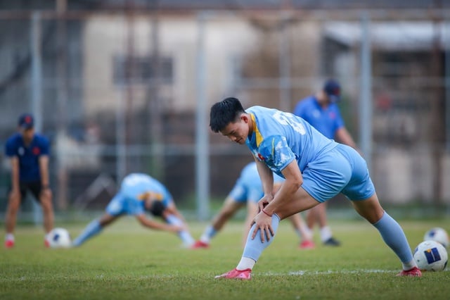 U.23 Việt Nam tập buổi đầu tiên tại Thái Lan, điều ít biết về sân bãi... - Ảnh 11.