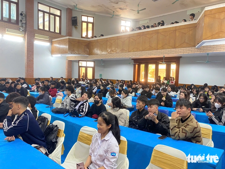 hiệu trưởng - Ảnh 5.