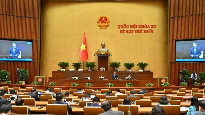 नेशनल असेंबली ने डिजिटल परिवर्तन पर मसौदा कानून पर हॉल में चर्चा की। (फोटो: ड्यू लिन्ह)