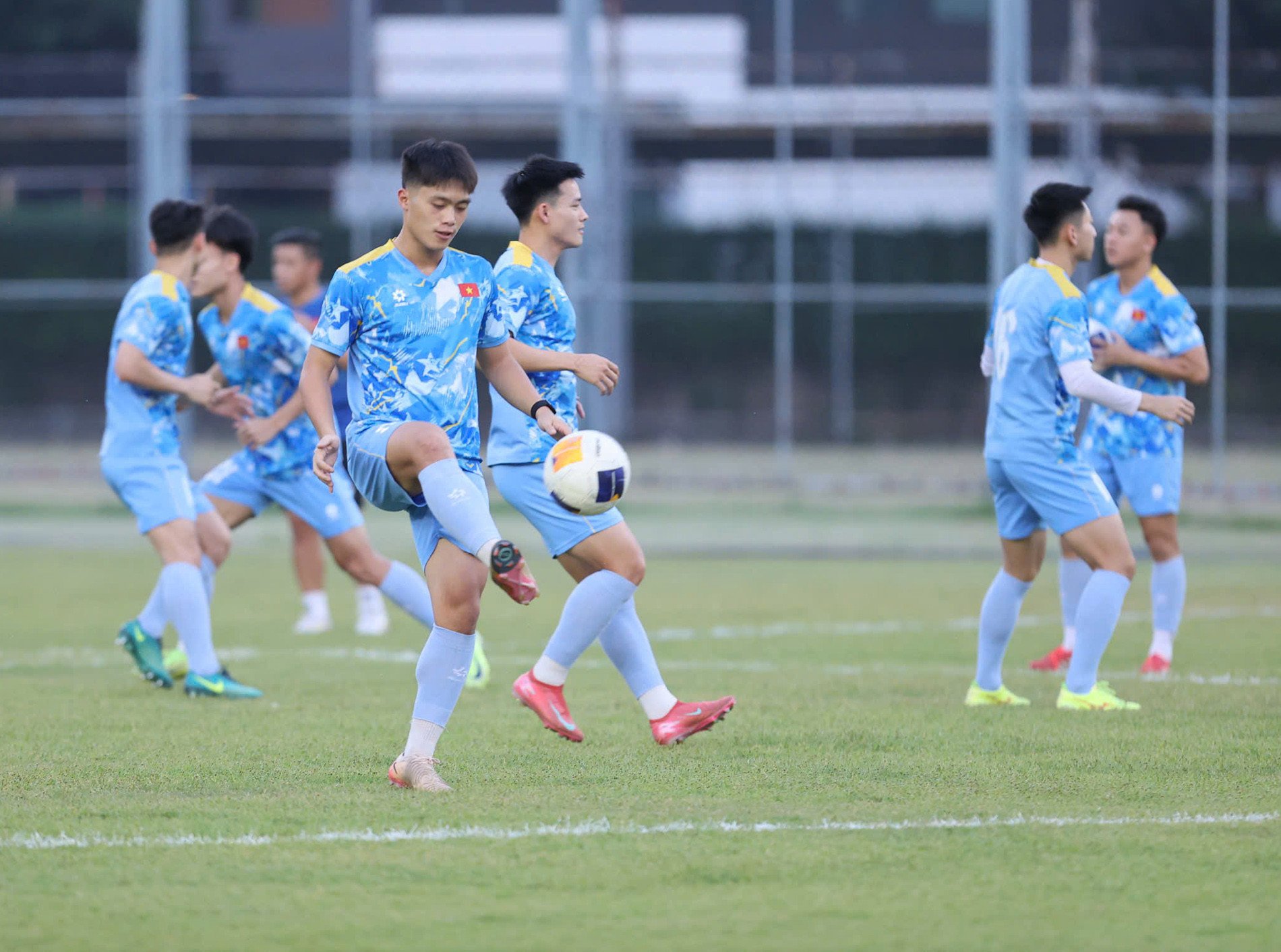 u22 វៀតណាម 1.jpg