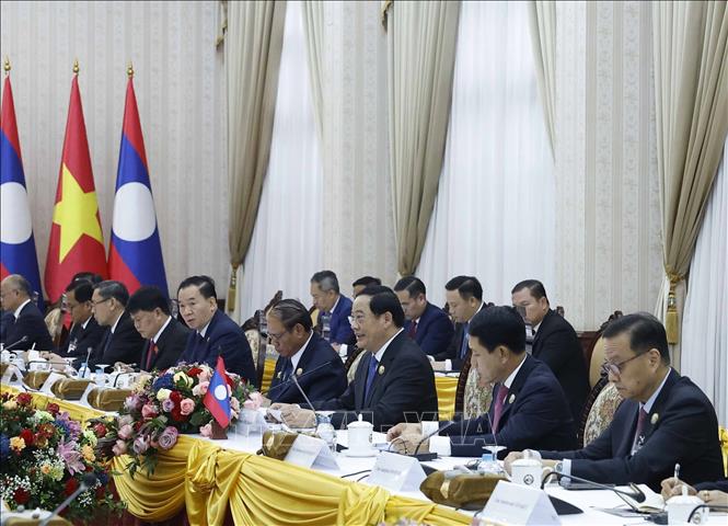 चित्र परिचय