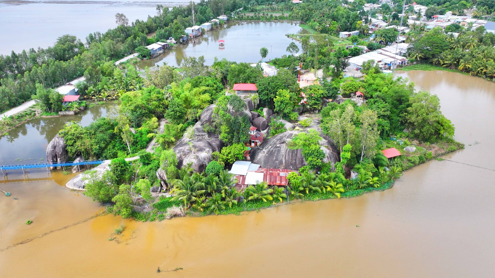 Montaña de agua única