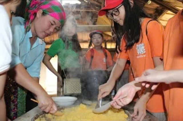 Ismerje meg Hanoi etnikai csoportjainak kultúráját és konyháját - 1. kép. Tìm hiểu văn hóa và ẩm thực các dân tộc tại Hà Nội- Ảnh 1.