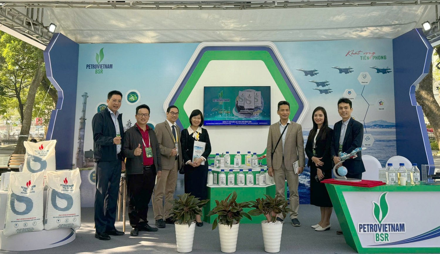 Stand de exhibición de productos de BSR en la IX Conferencia Nacional de Química