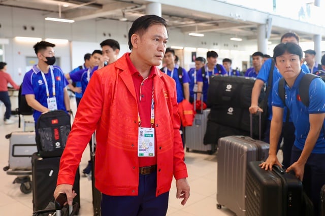 Sếp lớn VFF nói điều bất ngờ ở Bangkok, U.23 Việt Nam chờ thắng Lào và còn hơn thế nữa…- Ảnh 2.