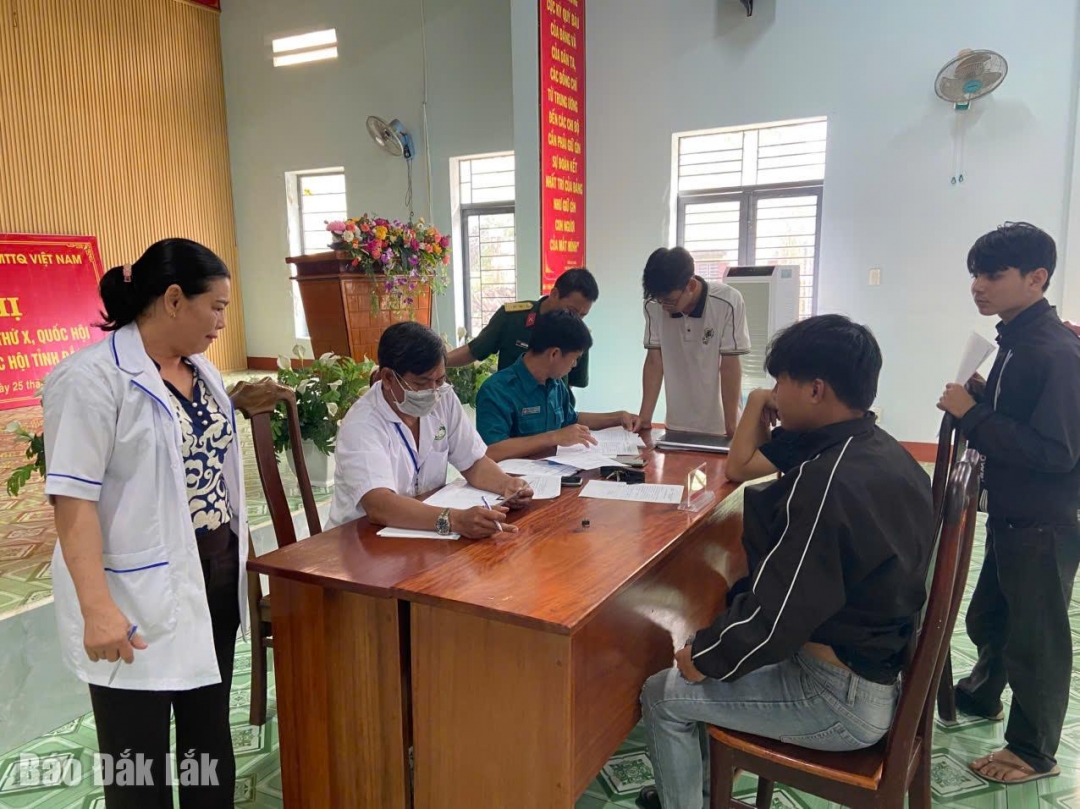 ប្រជាពលរដ្ឋ​ឃុំ​ព្រំដែន​ប៊ុនដូន ចូលរួម​ពិនិត្យ​សុខភាព